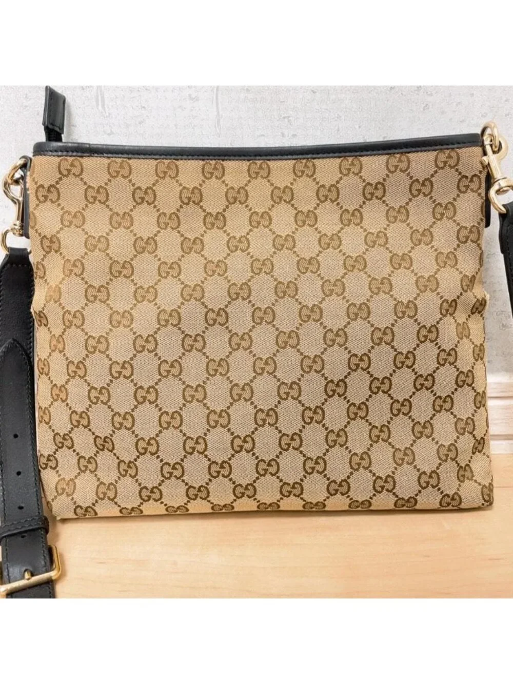 Gucci GG Canvas Sherry Line Shoulder